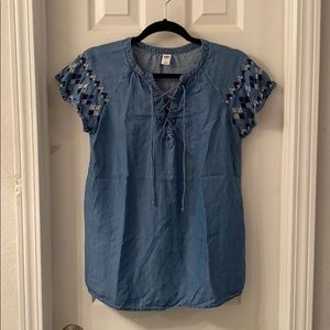 Old Navy Chambray Lace-Up Top with Sleeve Detail